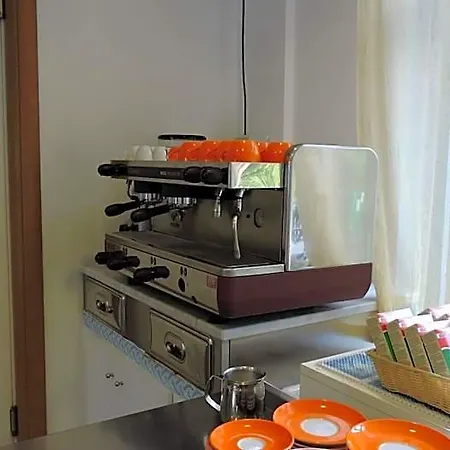 Stella Marina Hotel 3*