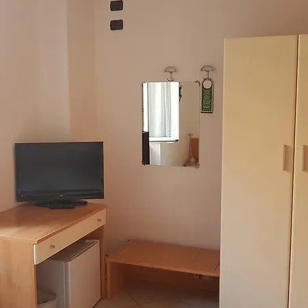 斯特拉海滨酒店 酒店 莱里奇